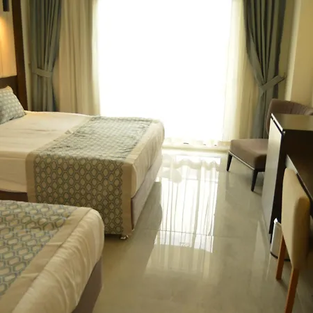 Lrs River & Hotel 5*