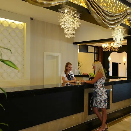 Lrs River & Otel 5*
