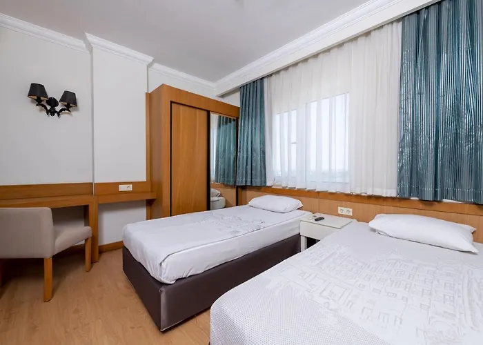 Lrs River & Hotel 5*