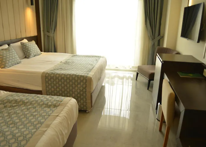 Lrs River & Hotel 5*
